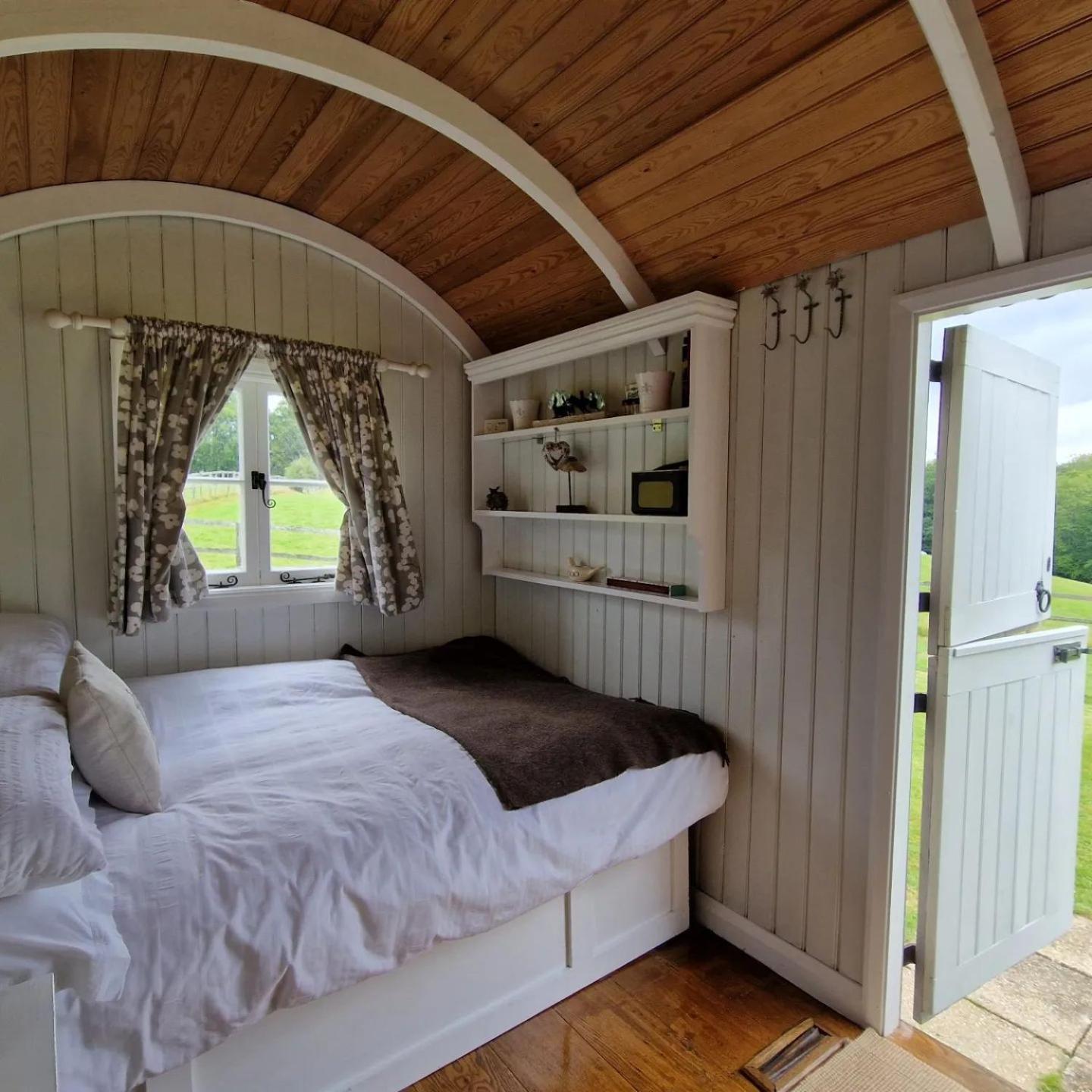 Molly Dishwasher Shepherds Hut Frant Exteriör bild
